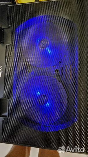 Подставка с охлаждением для ноутбука