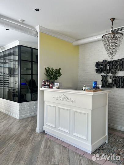 Администратор салона красоты