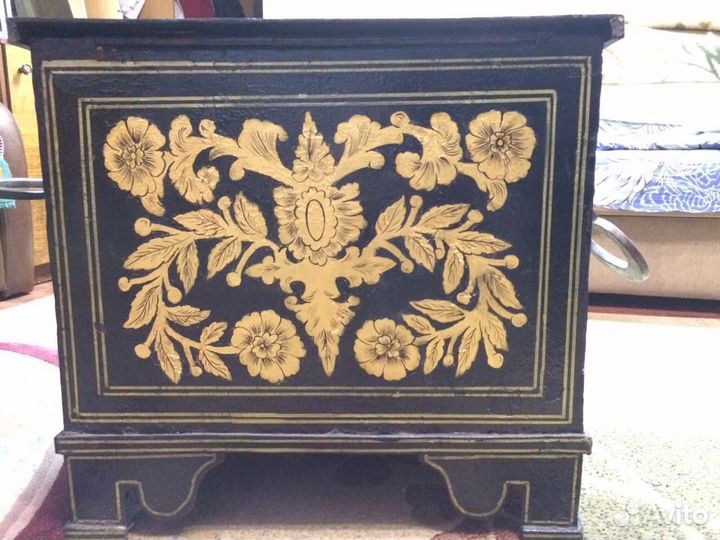 Полковая касса сундук сейф с секретами