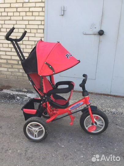 Велосипед с родительской ручкой