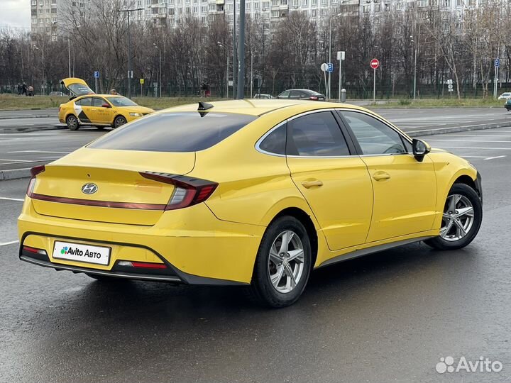 Hyundai Sonata 2.0 AT, 2019, 174 000 км