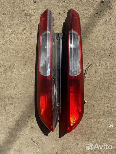 Задние фонари форд фокус 2 хетчбек дорестайлинг
