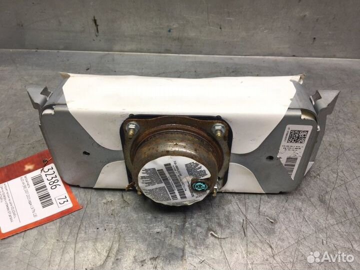 Подушка безопасности пассажирская (в торпедо) Audi