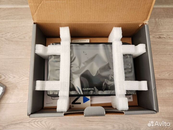 Эхолот Garmin EchoMap uhd 93 + GT56UHD-TM