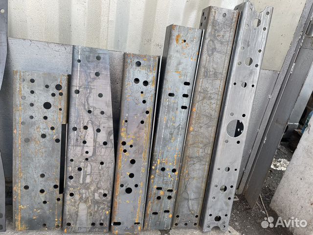 Усилитель рамы ГАЗель под кронштейн кабины задний 1200 (4 мм.) правый сверленый