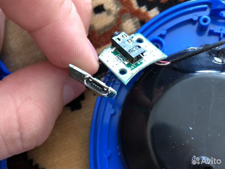 Наушники jbl Everest 700 на разбор