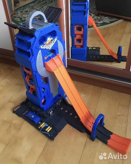 Парковка гараж Хот вилс