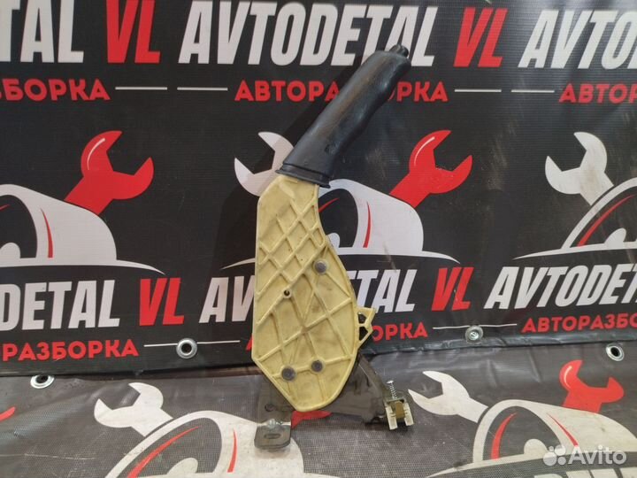 Рычаг ручного тормоза Ford Focus 1