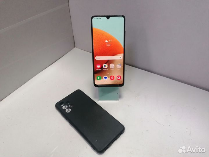 Samsung Galaxy A32, 4/64 ГБ