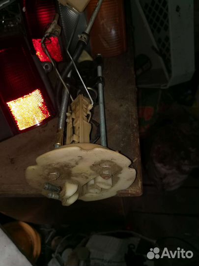 Ниссан серена 1995г