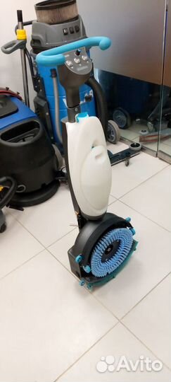 Полотер аккумуляторный