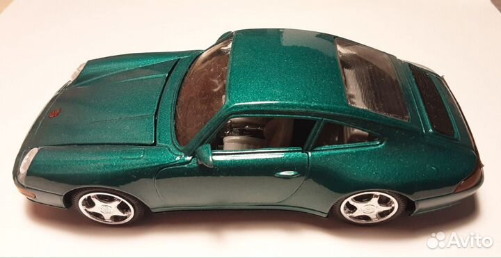 Porsche 911 carrera 1:24