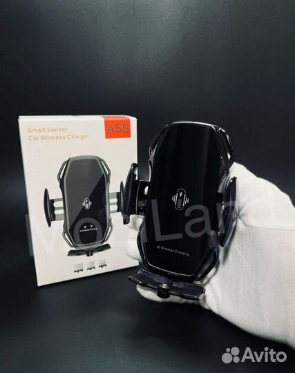 Умный держатель в авто с беспроводной зарядкой