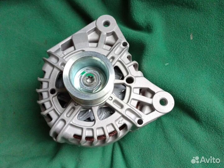 Генератор Веста,х рей,Дастер 150 ампер