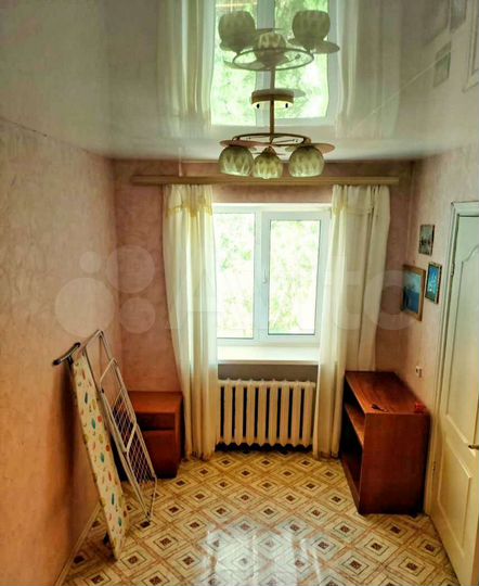 3-к. квартира, 65 м², 4/4 эт.