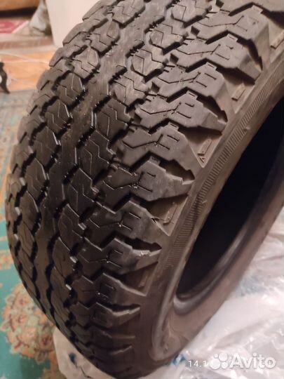 Goodyear Wrangler AT 265/65 R17