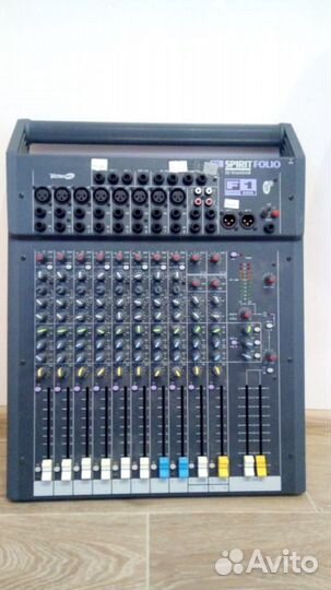 Микшерный пульт Soundcraft Spirit Folio F1