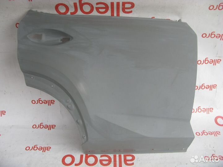 Накладка новая двери задней правой Lexus RX4 2015+