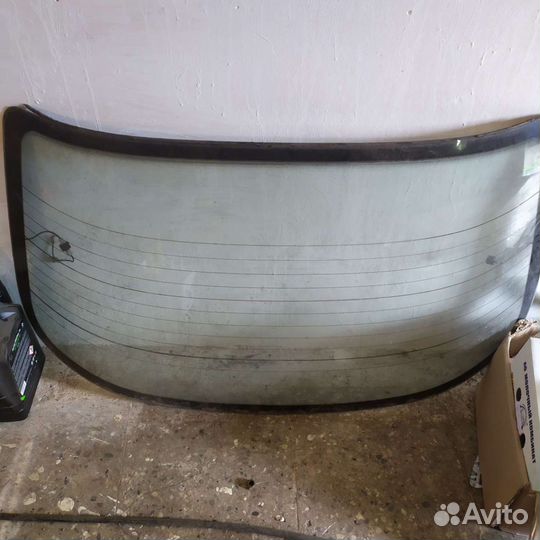 Стекло заднее митсубиси галант 7