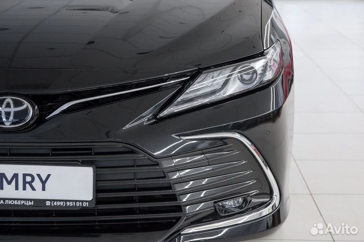 Toyota Camry 2.5 AT, 2023