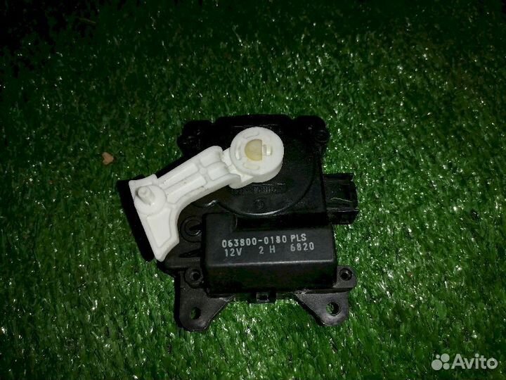 Сервопривод печки 063800-0180 Toyota Camry Estima