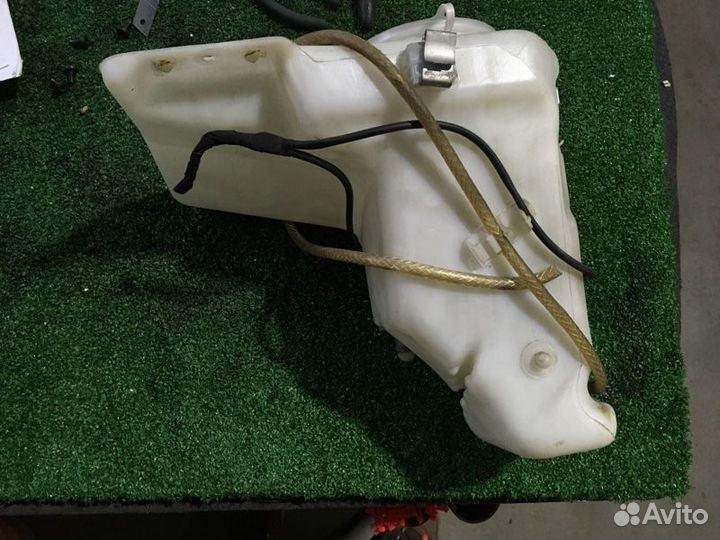 Бачок омывателя Mercedes-Benz C-Class W202 111941