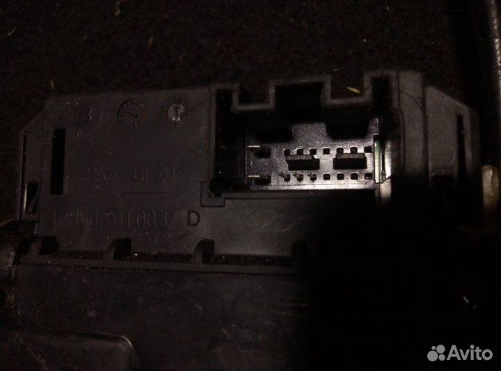 Стеклоподъемник задний правый Volkswagen Polo