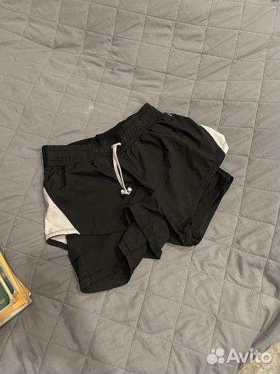 Шорты спортивные