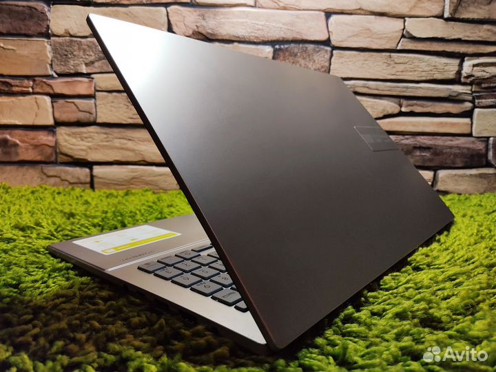 Новейший 2024г Asus VivoBook Intel N200 8Gb