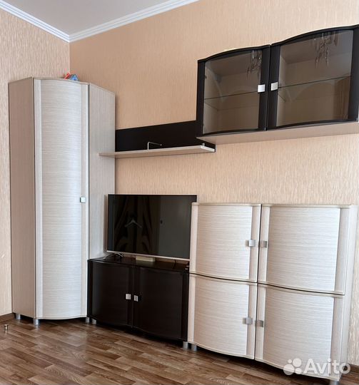 Модульная стенка