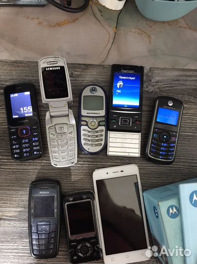 Кнопочные телефоны на запчасти или восстановление