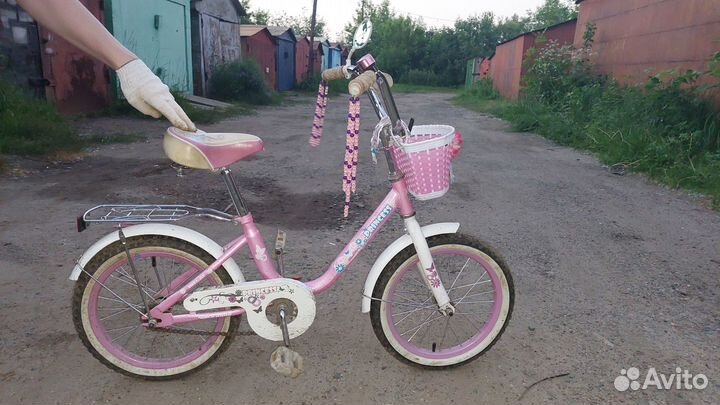 Велосипед для девочки 16 дюймов