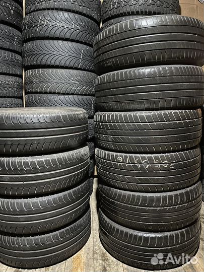 Тормозные колодки Toyota avensis передние