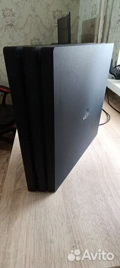 Sony playstation 4 pro 1tb