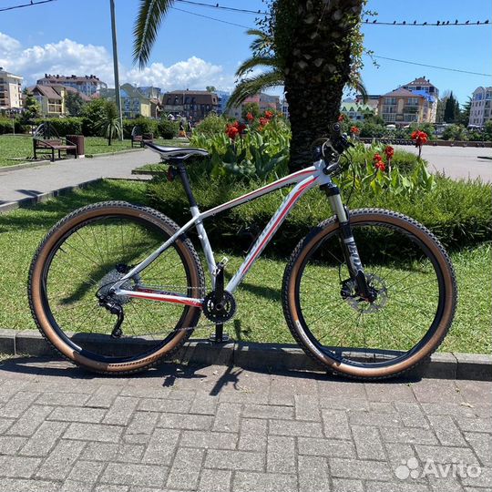 Specialized Crave Pro R29