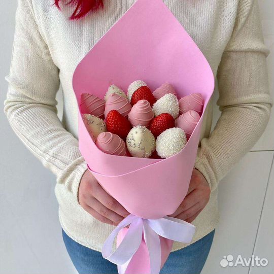 Клубника в шоколаде, розы, букеты