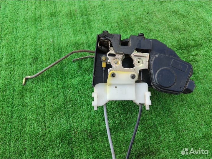 Замок передней правой двери hyundai elantra xd