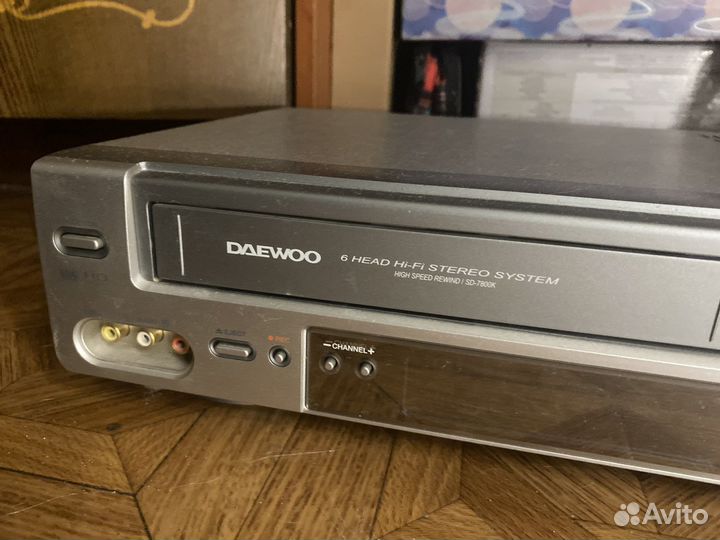 Видеомагнитофон DVD плеер daewoo