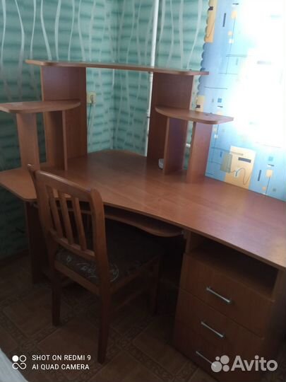 Компьютерный стол