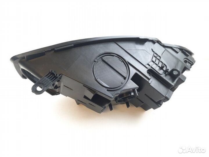 Корпус фары правый Bmw X5/X6 F15/F16 2015-2019