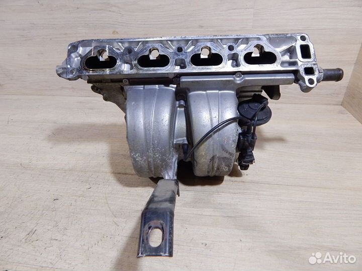 Коллектор впускной Opel Astra G / Zafira A 1,8