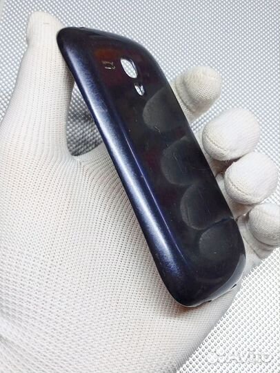 Samsung Galaxy S3 mini gt i8190. Задняя крышка