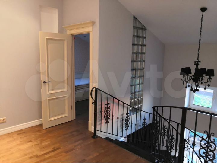 3-к. квартира, 87 м², 5/6 эт.