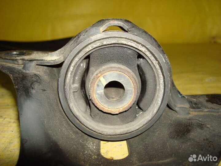 Рычаг Honda Insight ZE2 (Переднее Левое)