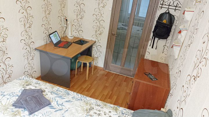 4-к. квартира, 60 м², 1/5 эт.