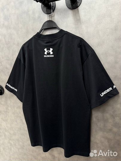 Крутая футболка Balenciaga