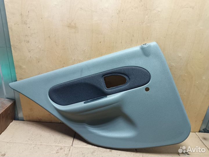 Обшивка двери задней левой Renault Symbol