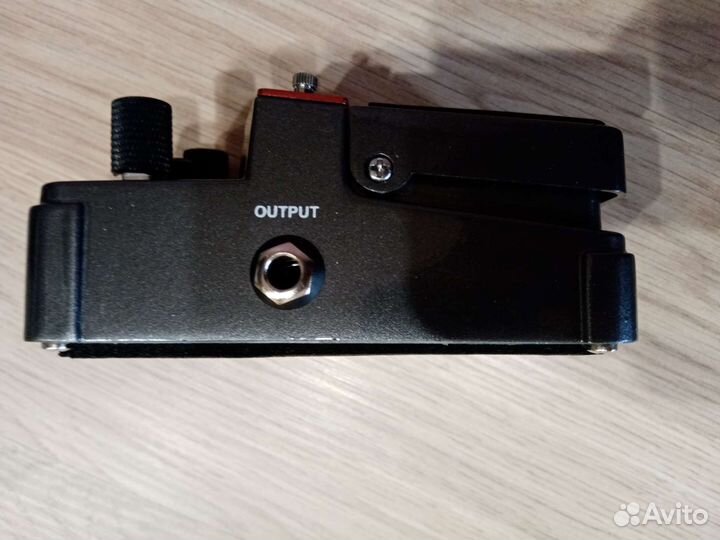 Гитарная педаль Rocktron