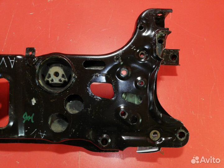 Подрамник передний Volkswagen Jetta 162 caxa