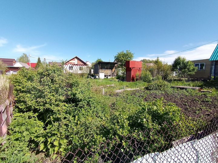 Дача 10 м² на участке 4 сот.